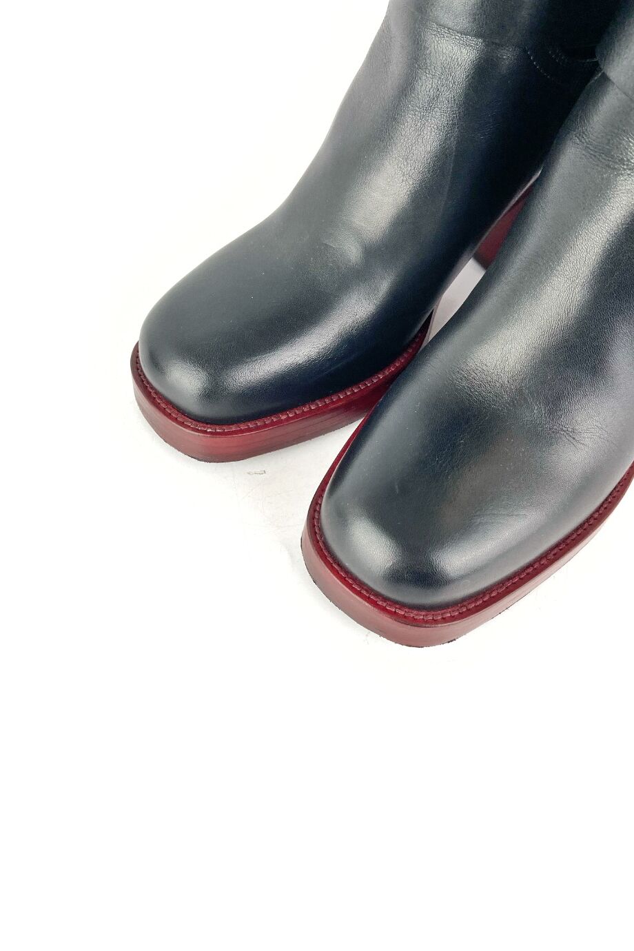 image 3 Сапоги чёрного цвета на устойчивом каблуке