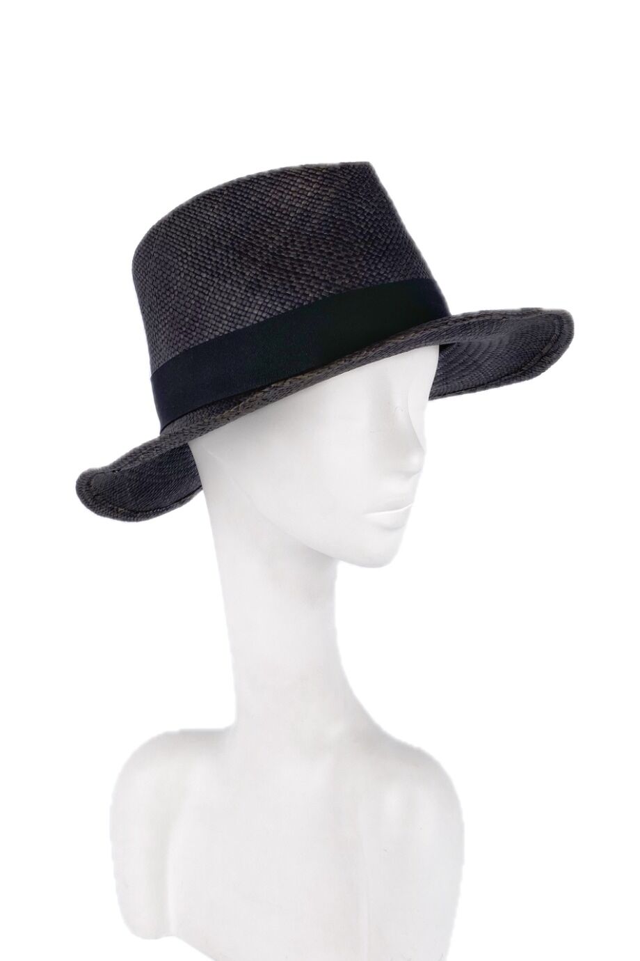 image 2 Соломенная шляпа серого цвета