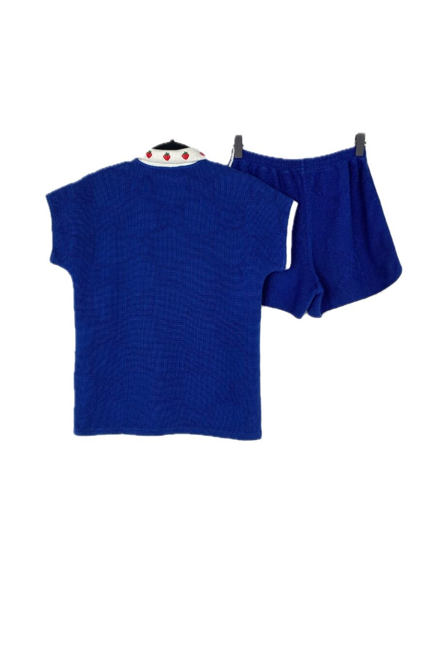 image 2 Детский костюм синего цвета с вышивкой на воротничке