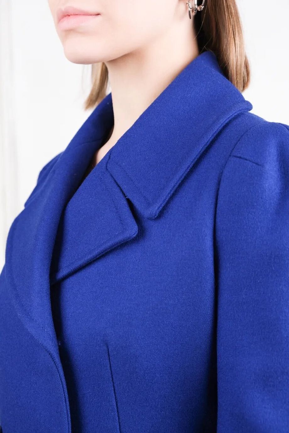 image 4 Двубортное  пальто синего цвета