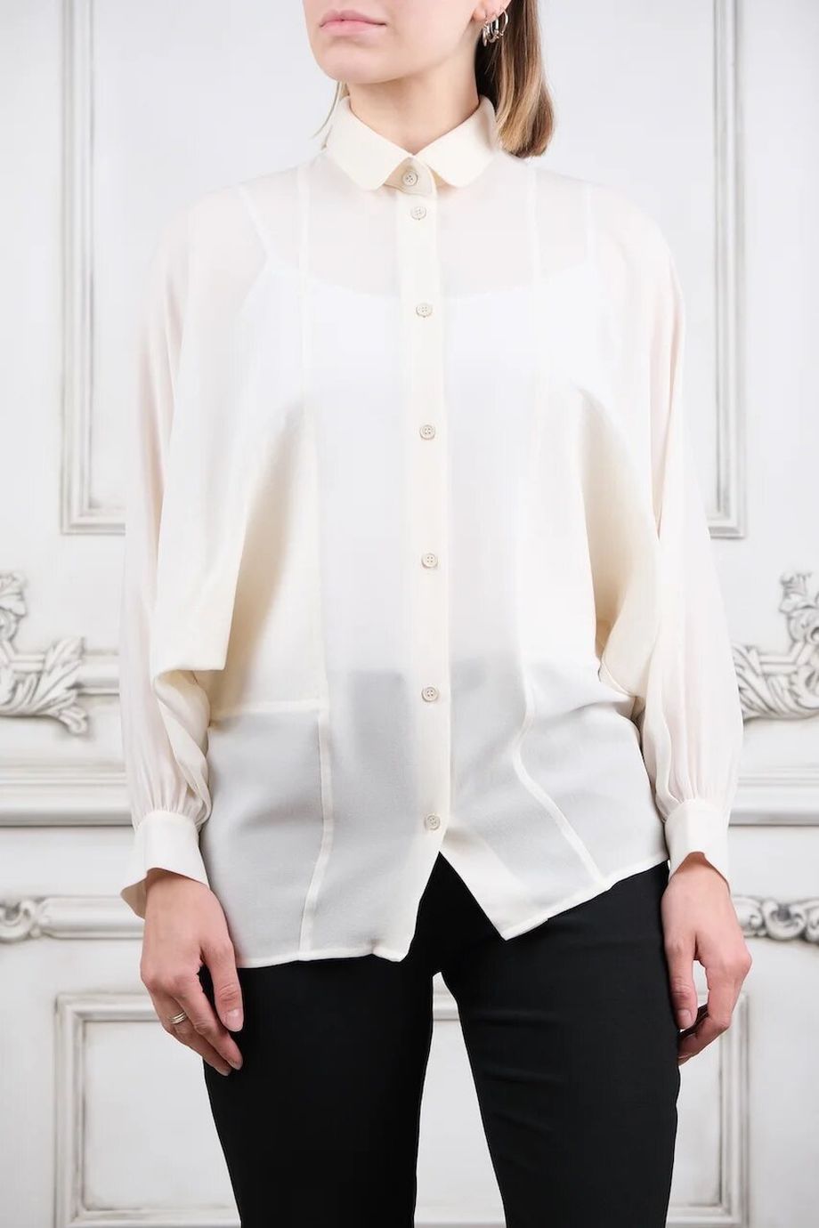image 1 Блуза молочного цвета с фетровым воротничком