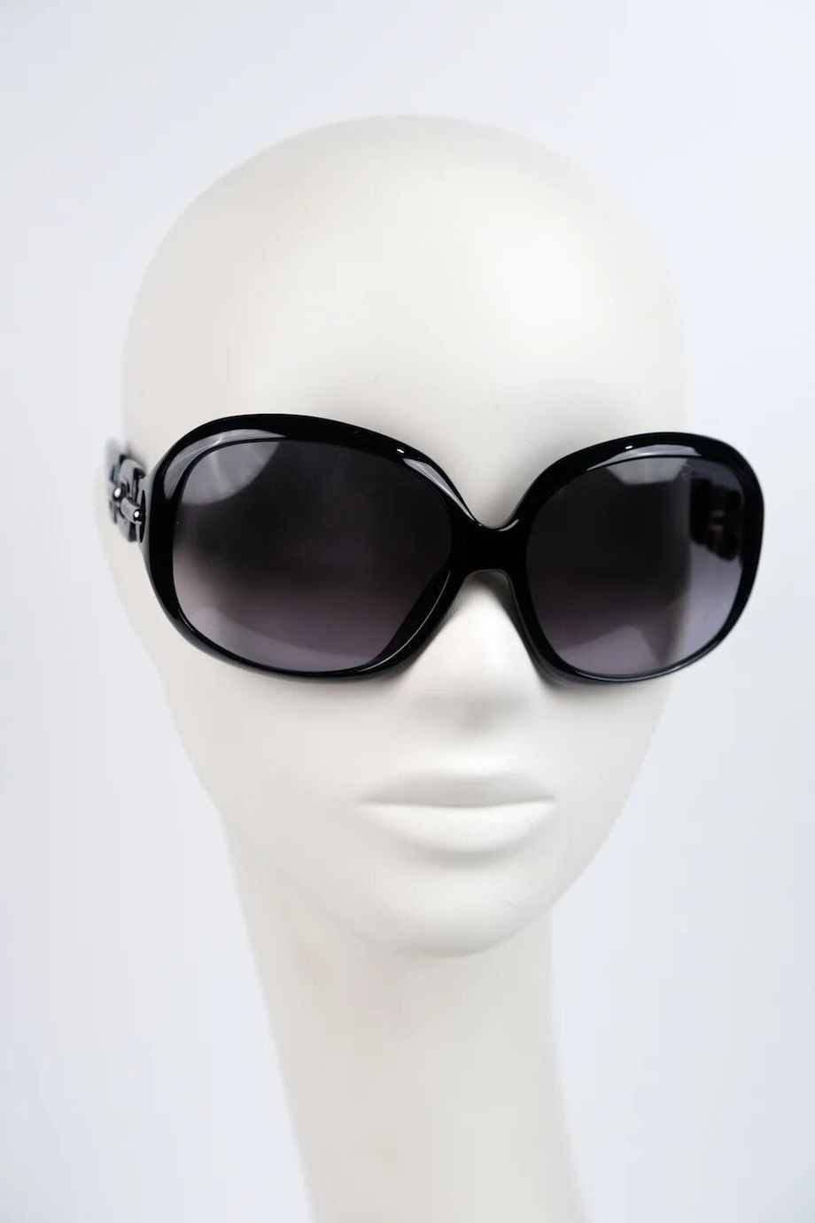 image 3 Солнцезащитные очки округлой формы