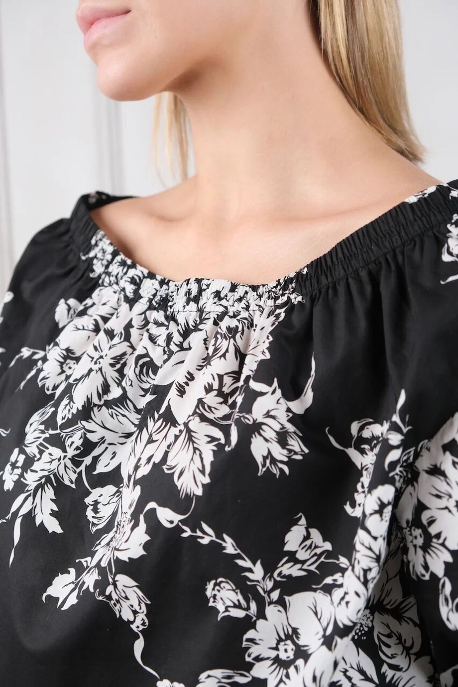 image 5 Костюм с цветочным принтом (юбка и блуза )