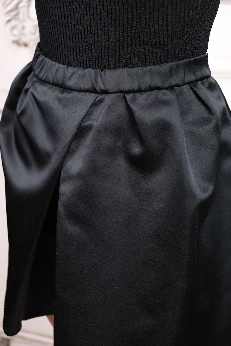 image 5 Атласная юбка черного цвета