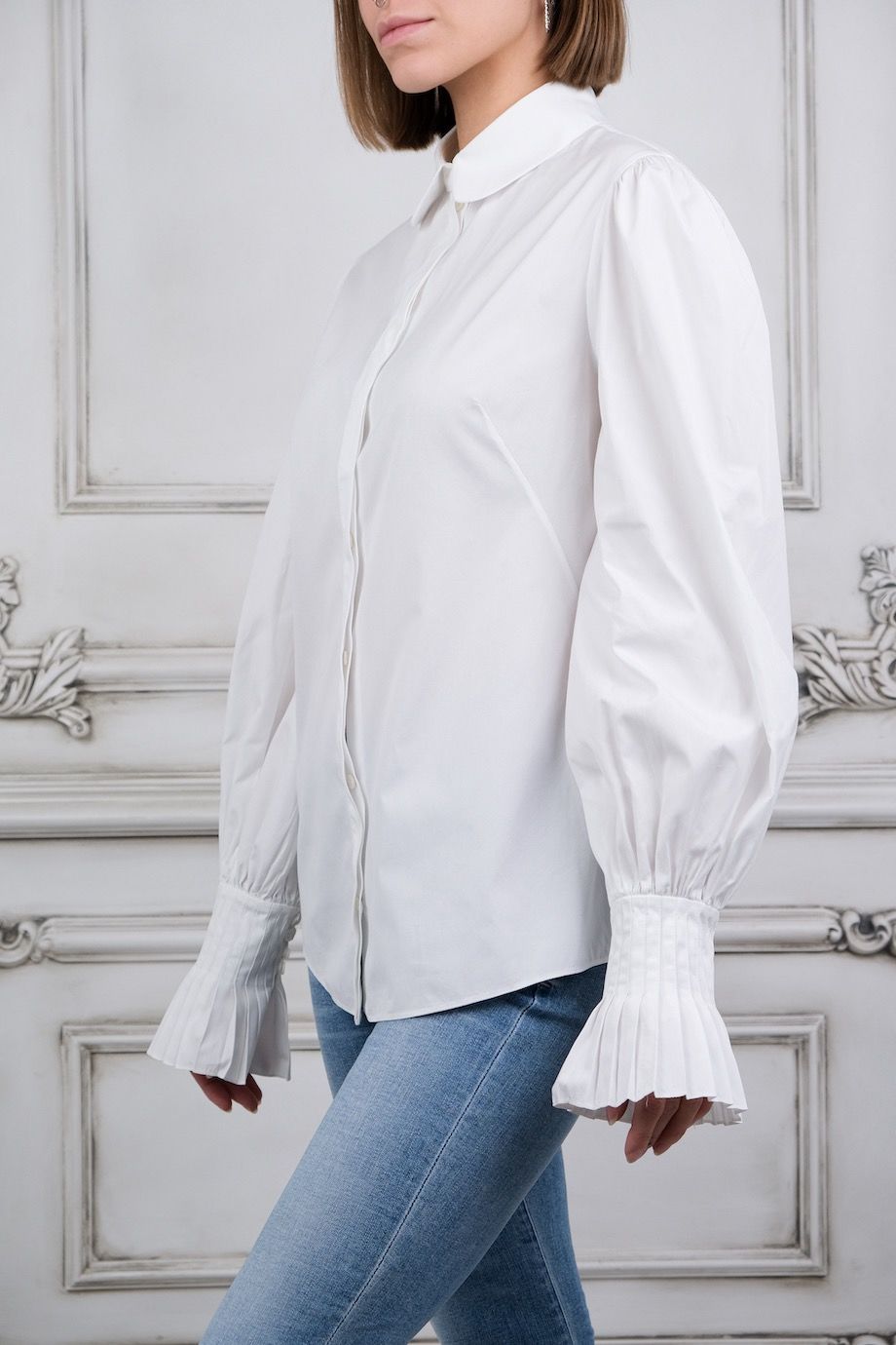 image 2 Рубашка белого цвета с объемными рукавами