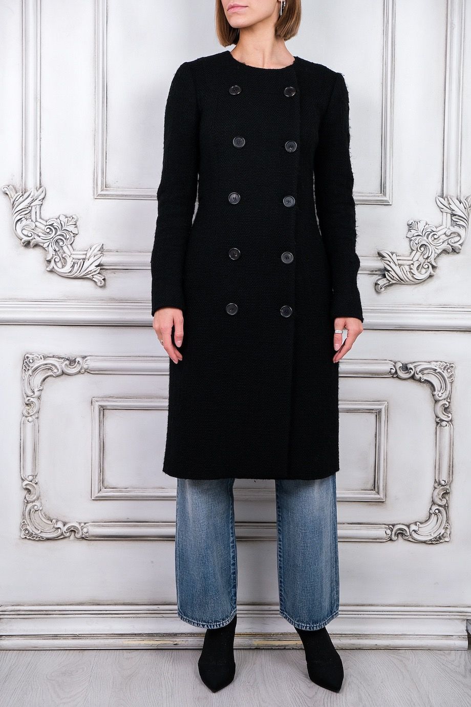image 1 Двубортное пальто черного цвета