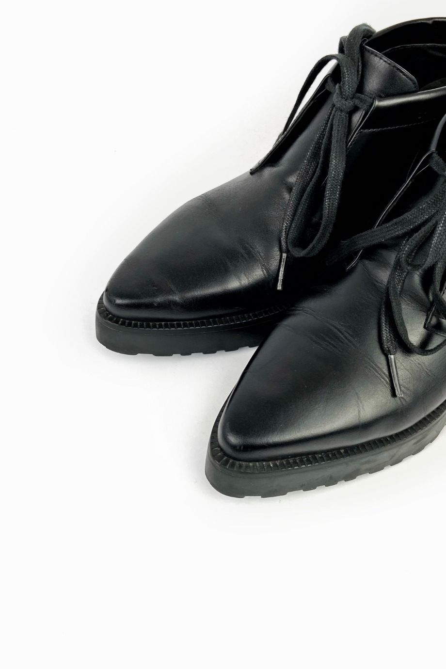 image 3 Ботинки черного цвета на шнуровке