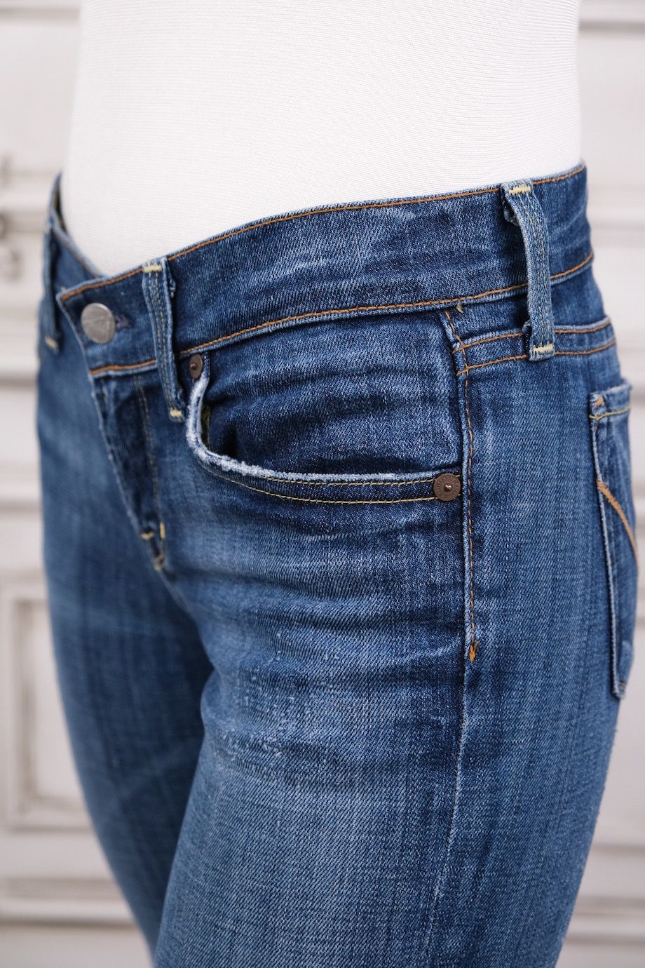 image 5 Укороченные джинсы синего цвета