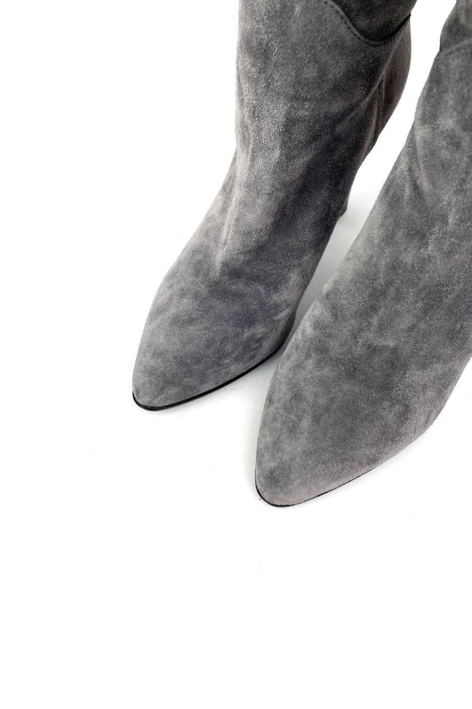 image 3 Замшевые сапоги серого цвета на каблуке