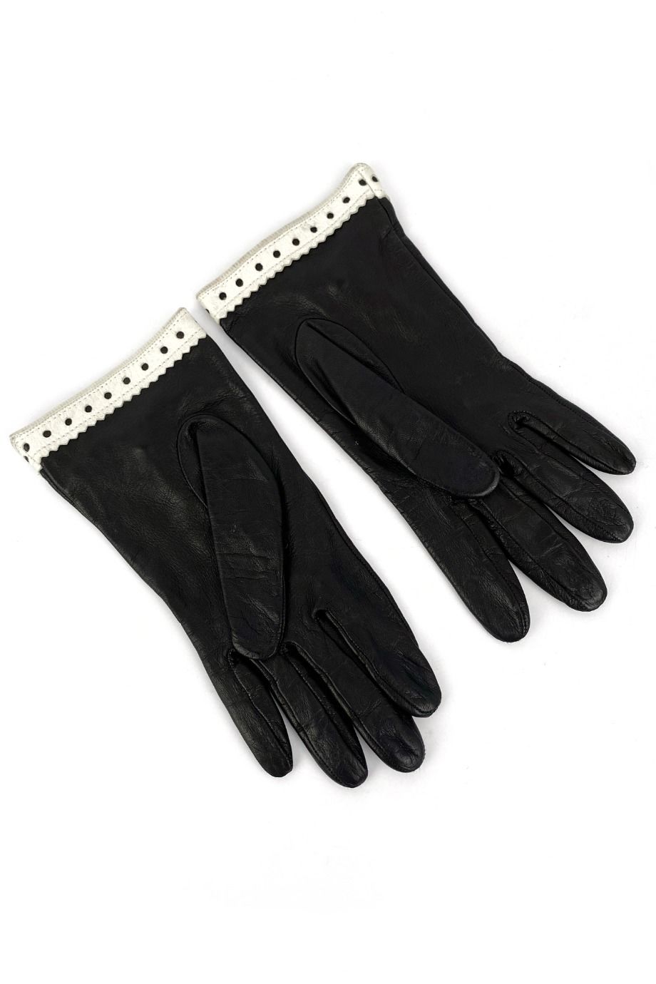 image 3 Кожаные перчатки чёрного цвета с белой окантовкой