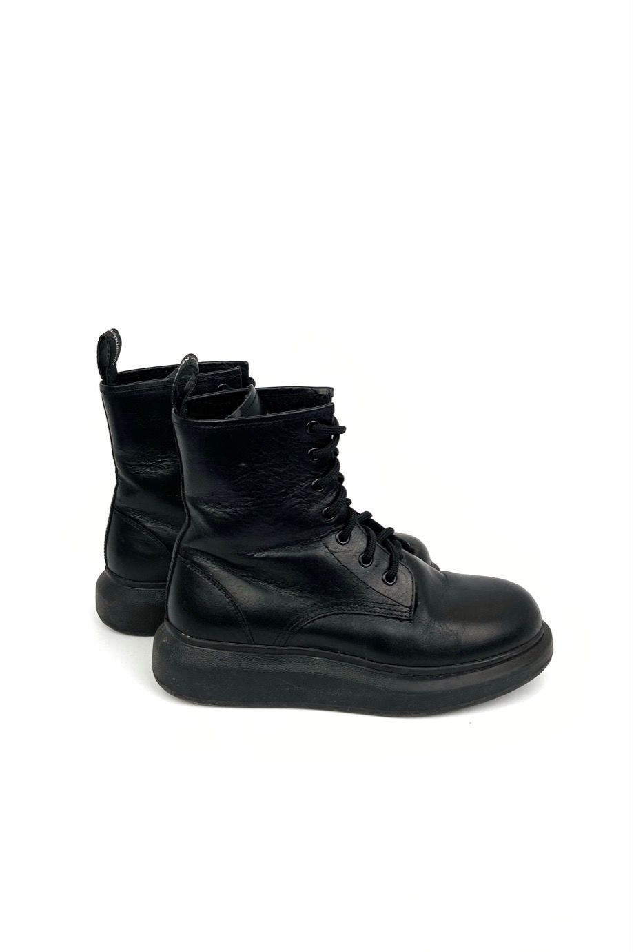 image 5 Ботинки чёрного цвета на шнуровке на меху