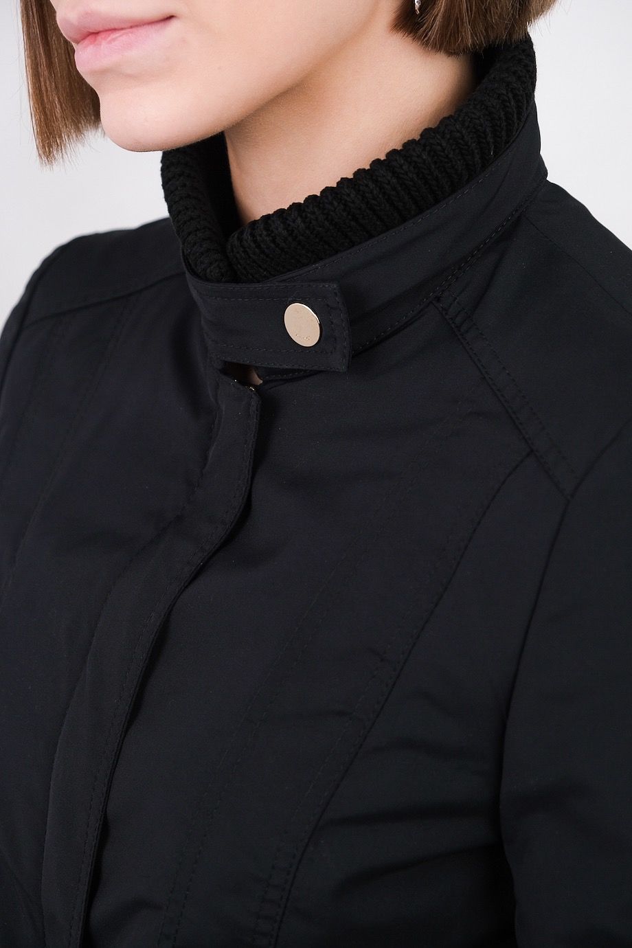 image 4 Куртка чёрного цвета с трикотажным воротником и манжетами