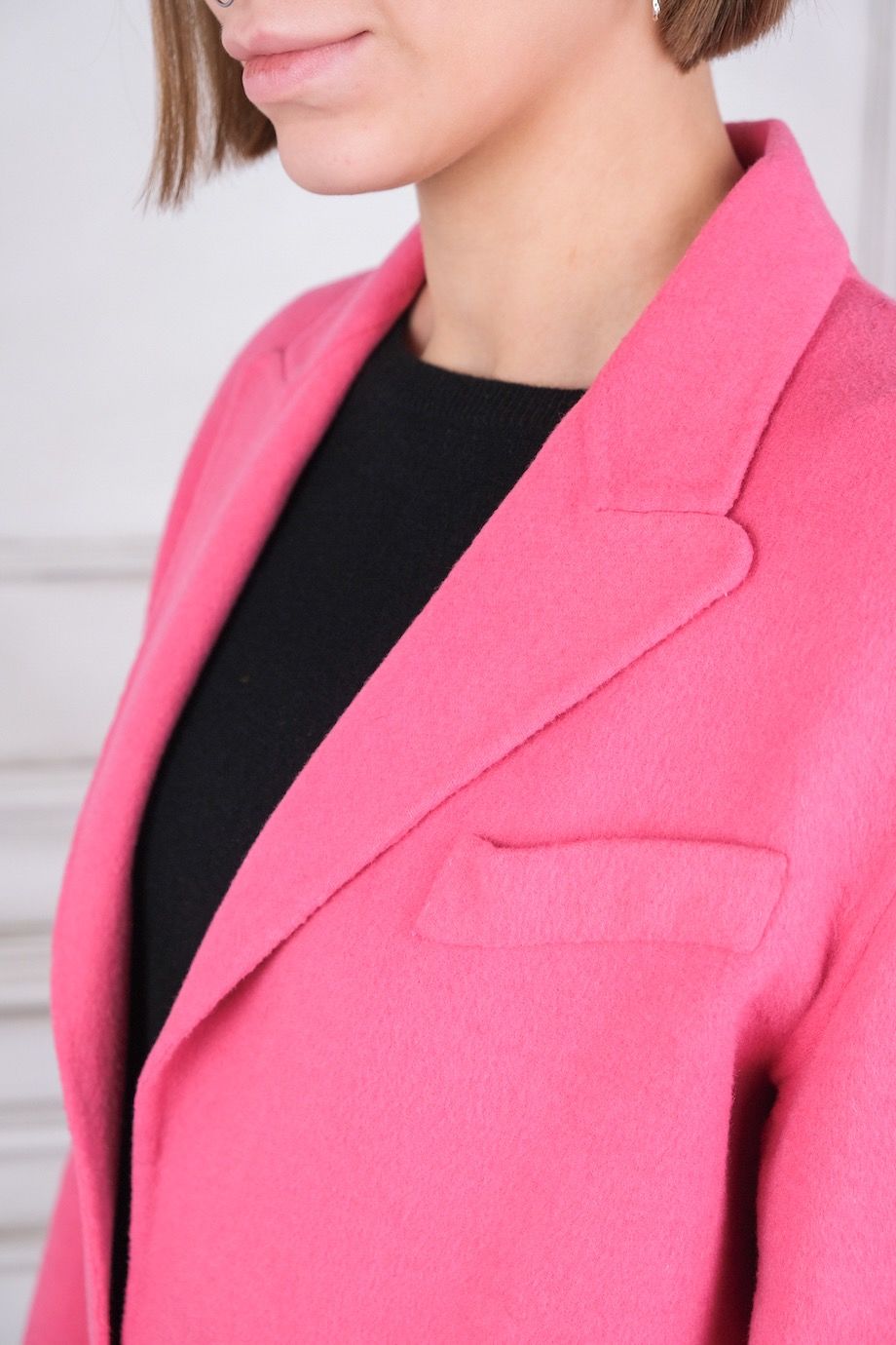 image 4 Пальто розового цвета на пуговице