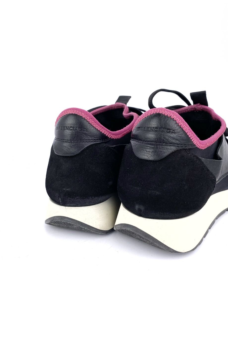 image 5 Кроссовки черного цвета с розовой отделкой