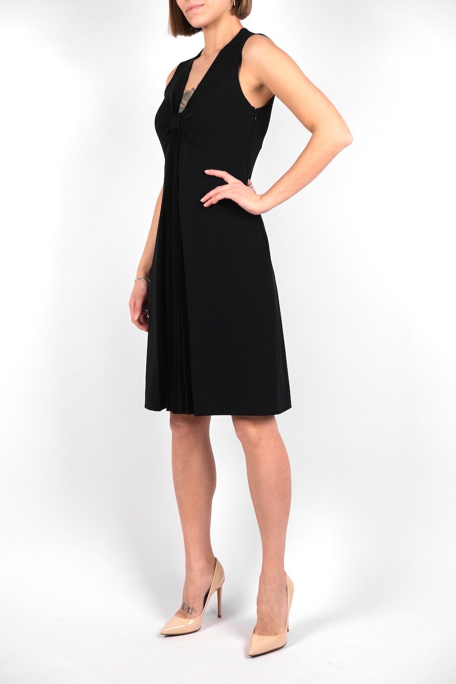 image 2 Платье черного цвета с плиссеровкой и бантом