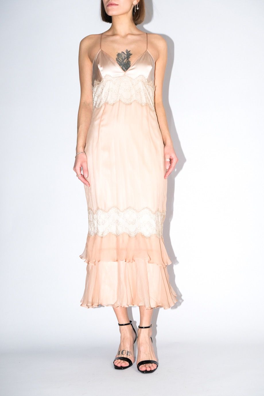 image 1 Платье в бельевом стиле персикового цвета