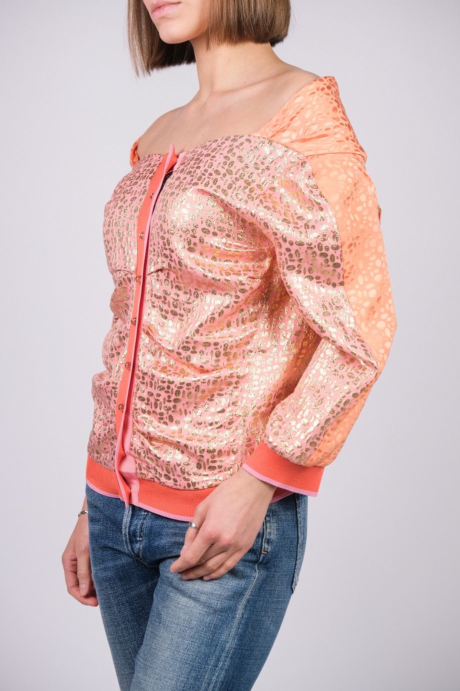 image 2 Блуза персикового цвета с драпировкой на спине