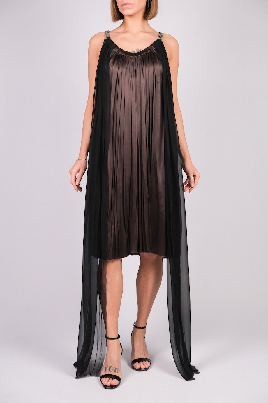 image 1 Платье коричневого цвета с драпировкой
