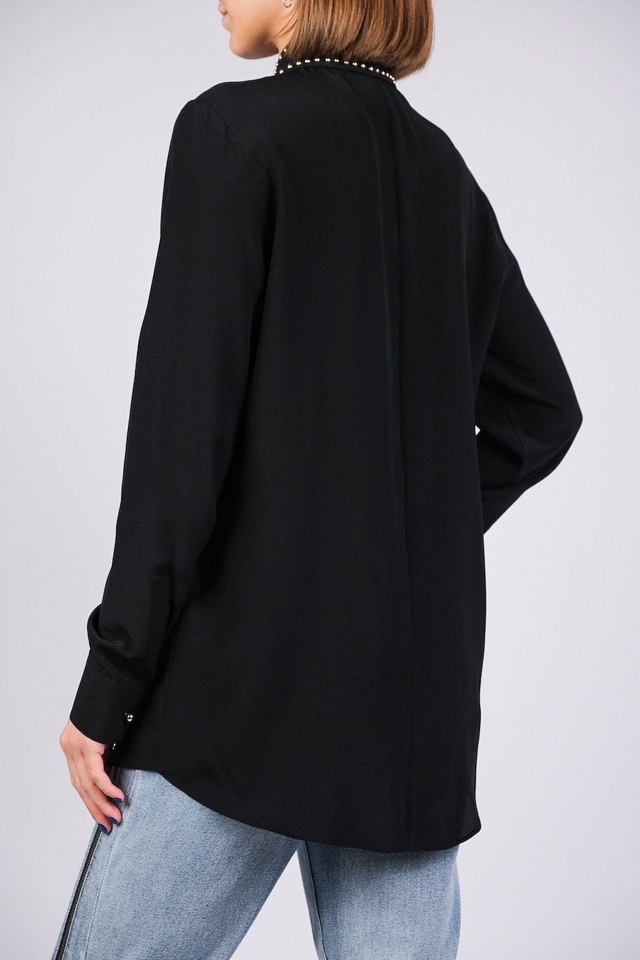 image 3 Блуза чёрного цвета с декором на воротнике