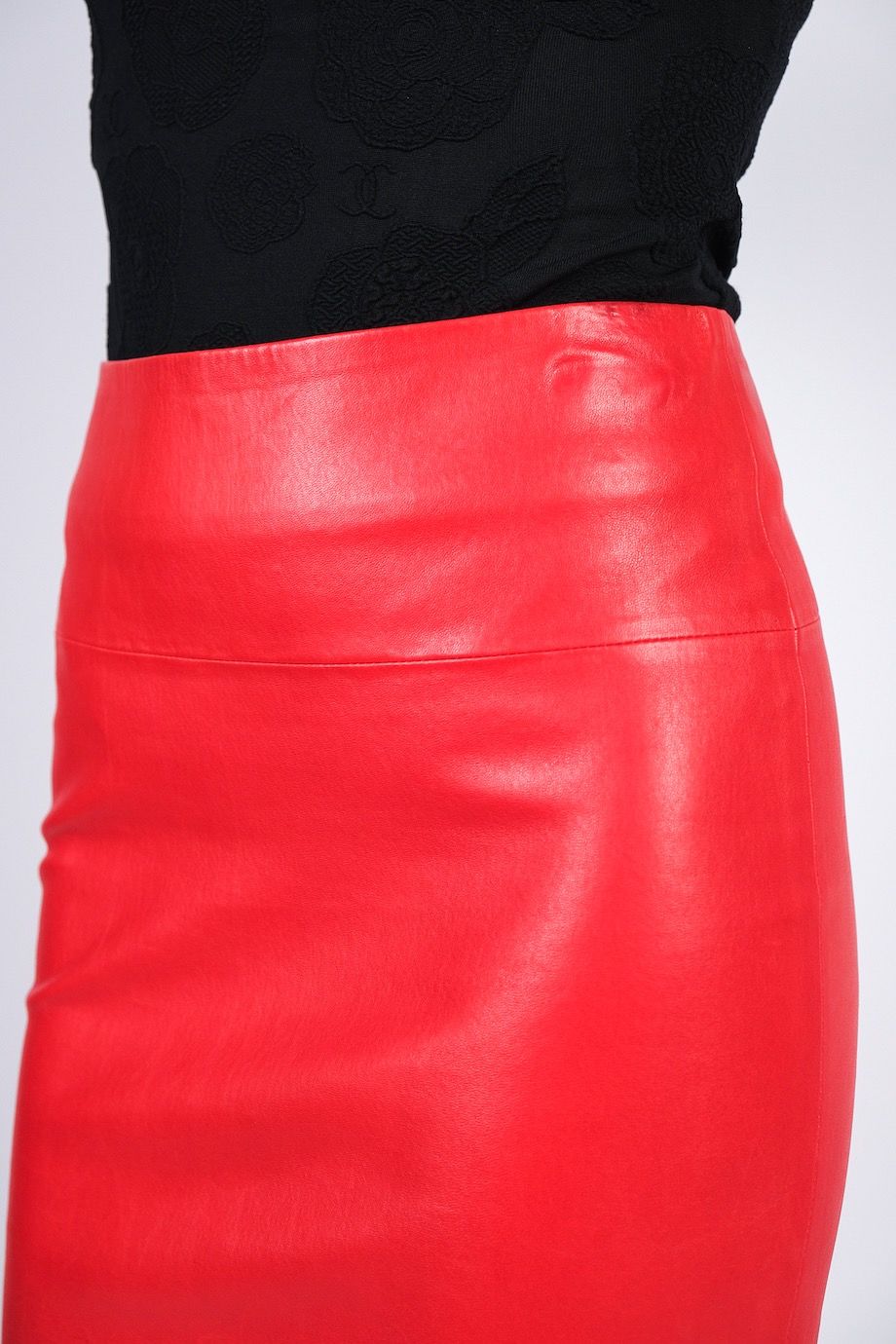 image 5 Кожаная юбка красного цвета