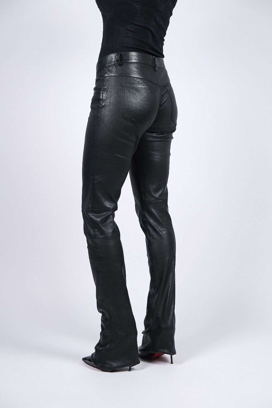 image 4 Кожаные брюки-клеш черного цвета