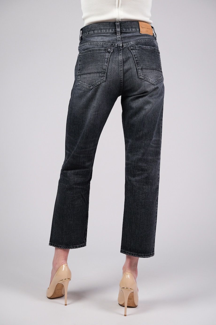image 4 Укороченные джинсы серого цвета
