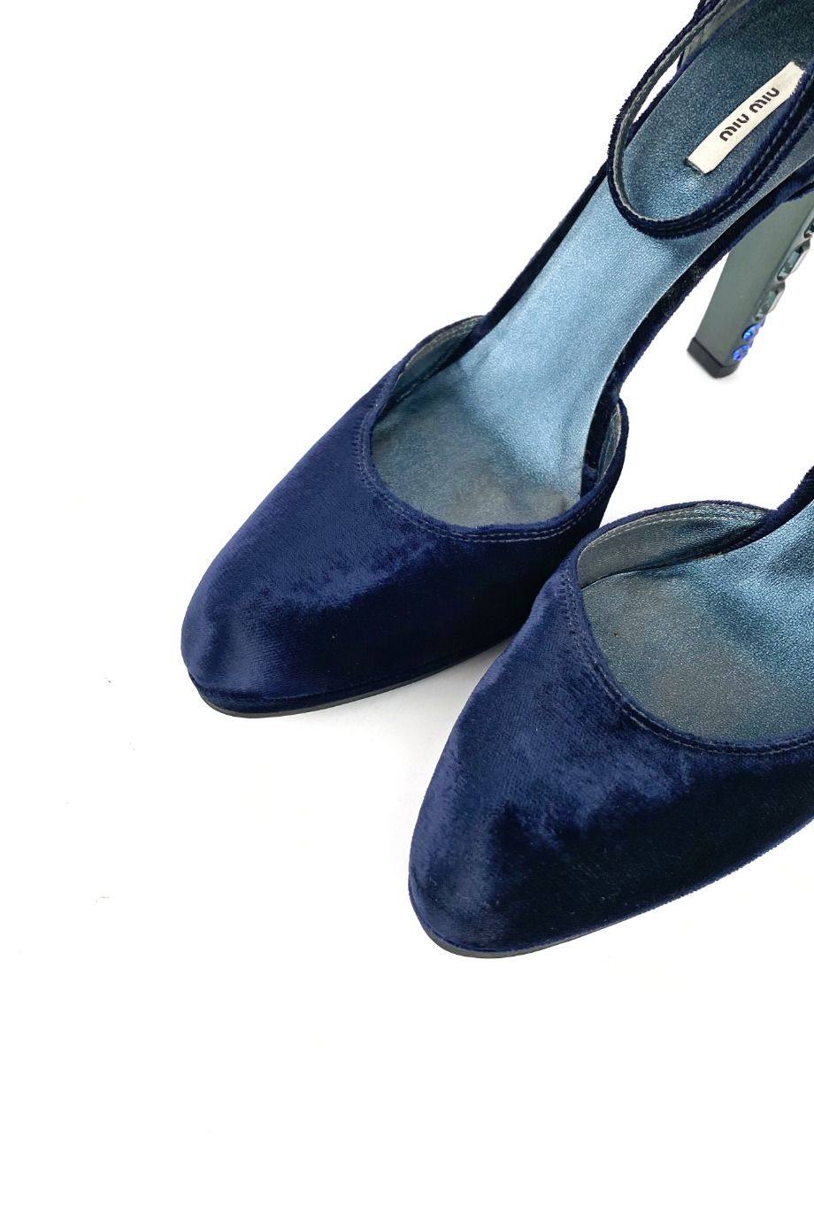 image 3 Велюровые туфли синего цвета с декором на каблуках