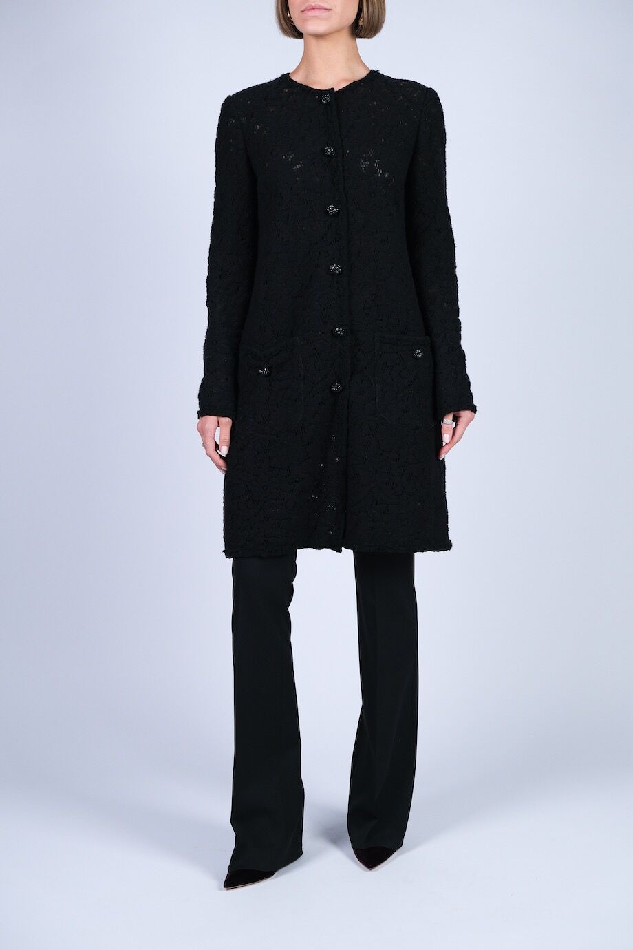 image 1 Кружевное пальто чёрного цвета с пуговицами