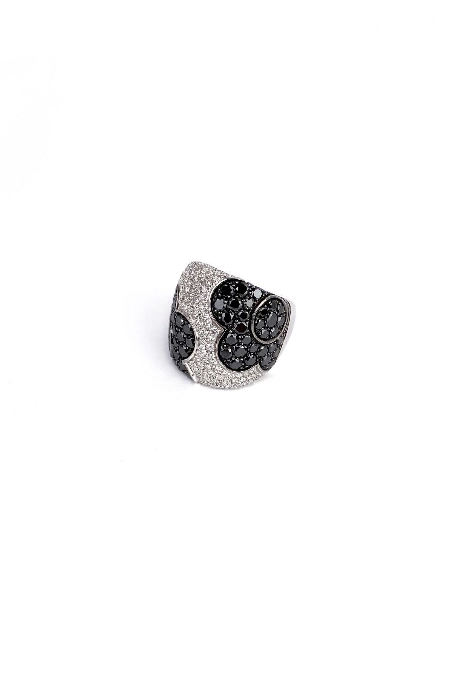 image 2 Кольцо с чёрными и белыми бриллиантами