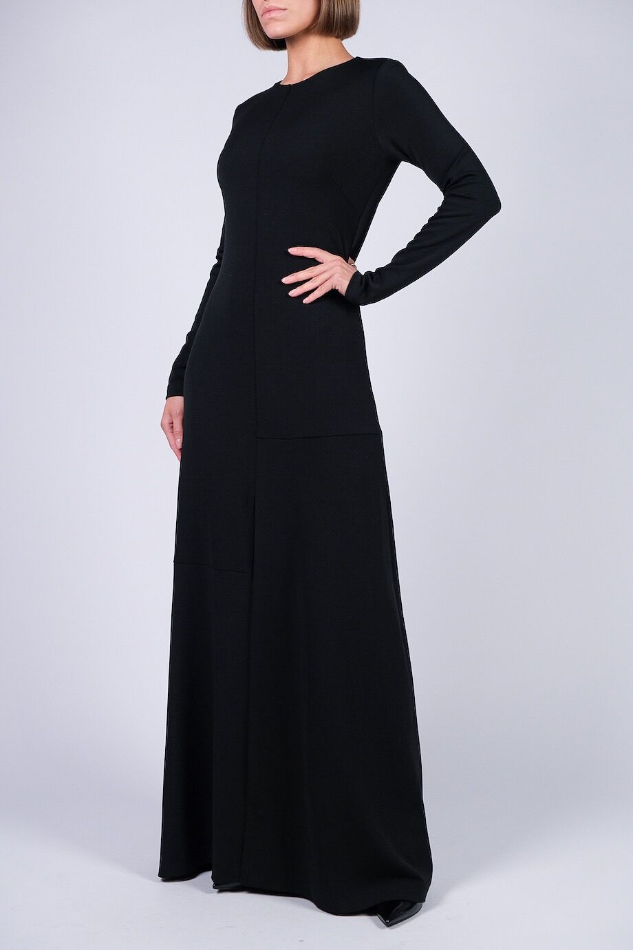 image 2 Платье макси чёрного цвета с длинным рукавом