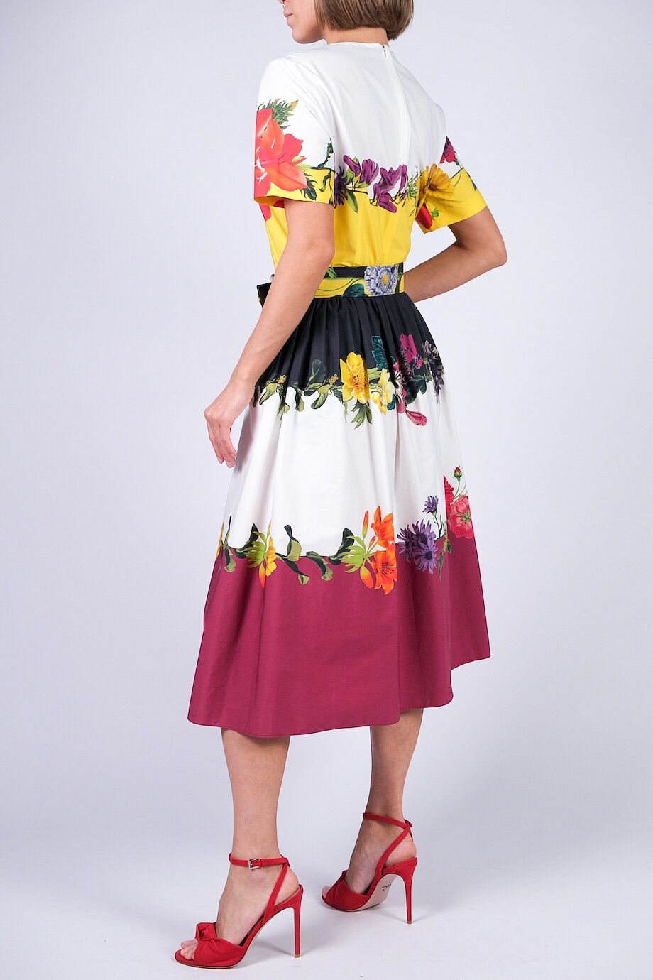 image 3 Платье комбинированное по цвету с цветочным принтом