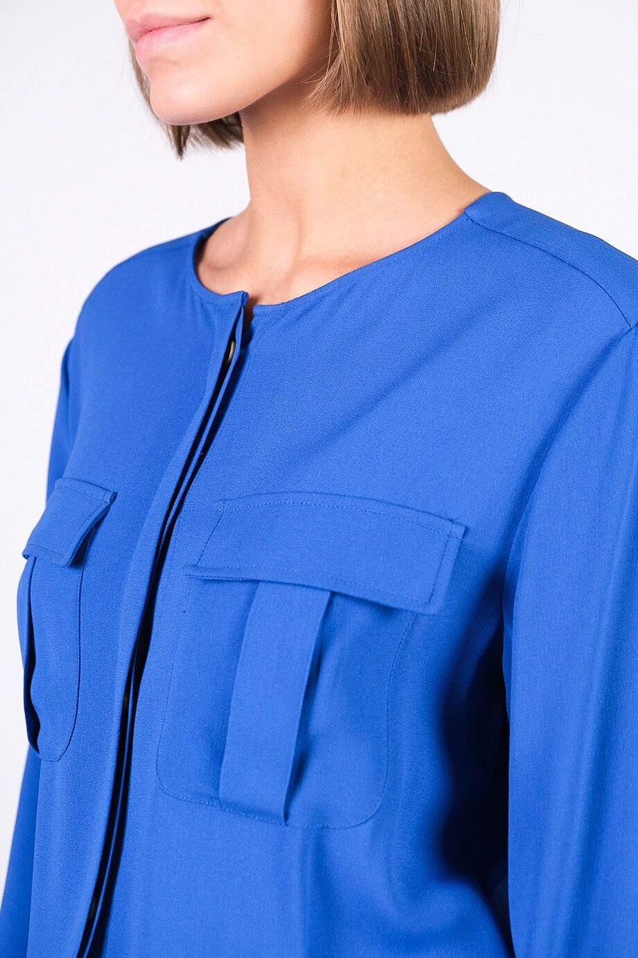 image 4 Комбинезон синего цвета с накладными карманами