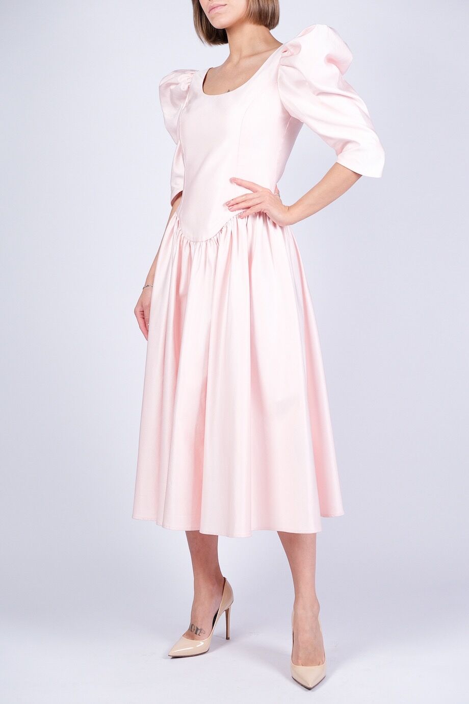 image 2 Платье розового цвета со шнуровкой на спине