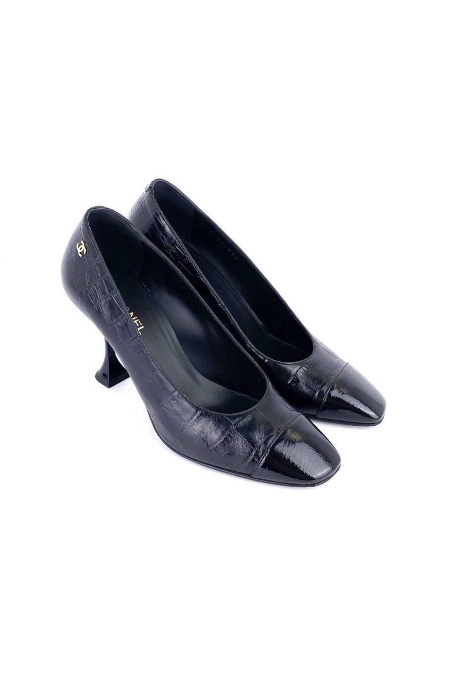 image 1 Туфли черного цвета на фигурном каблуке