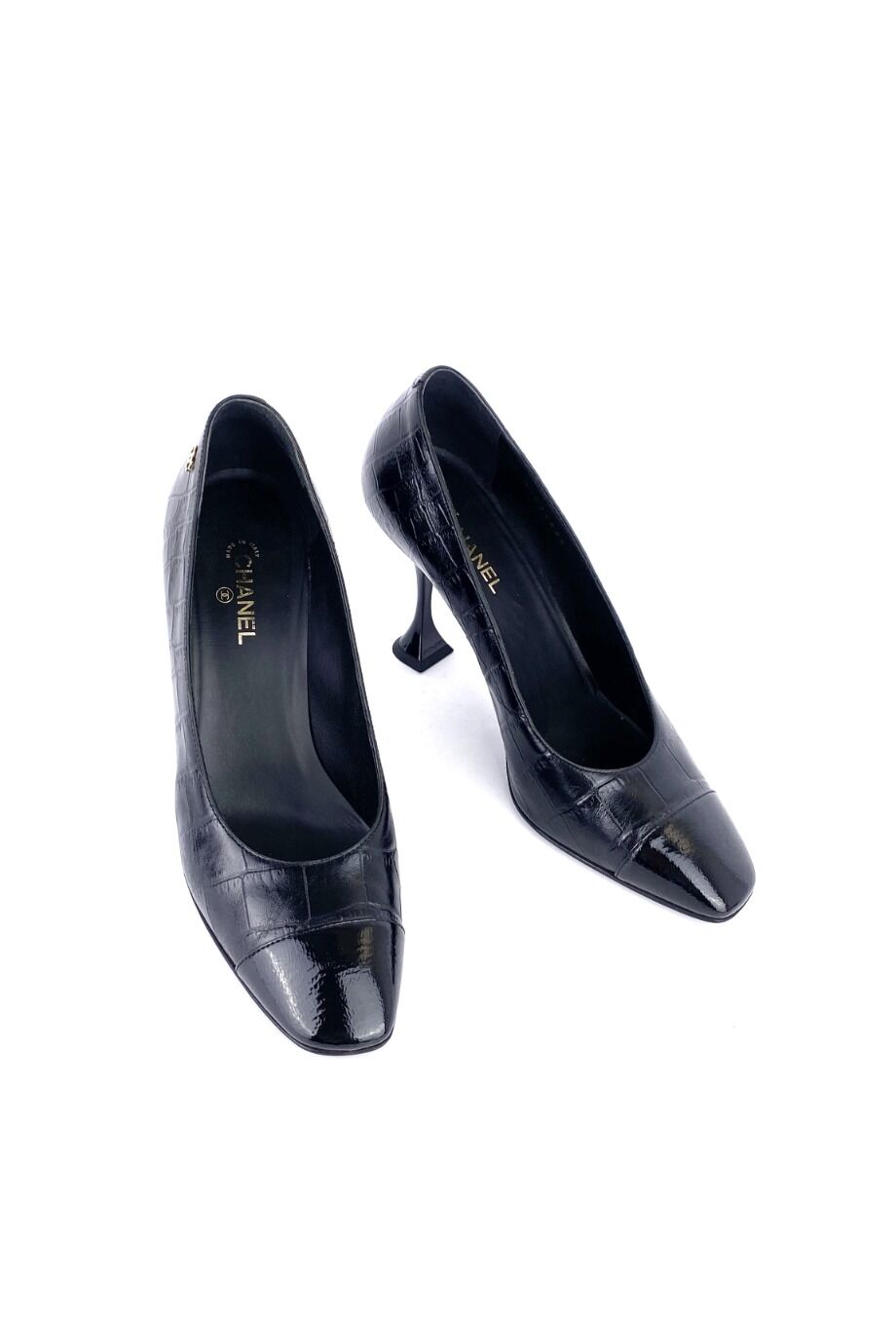 image 2 Туфли черного цвета на фигурном каблуке