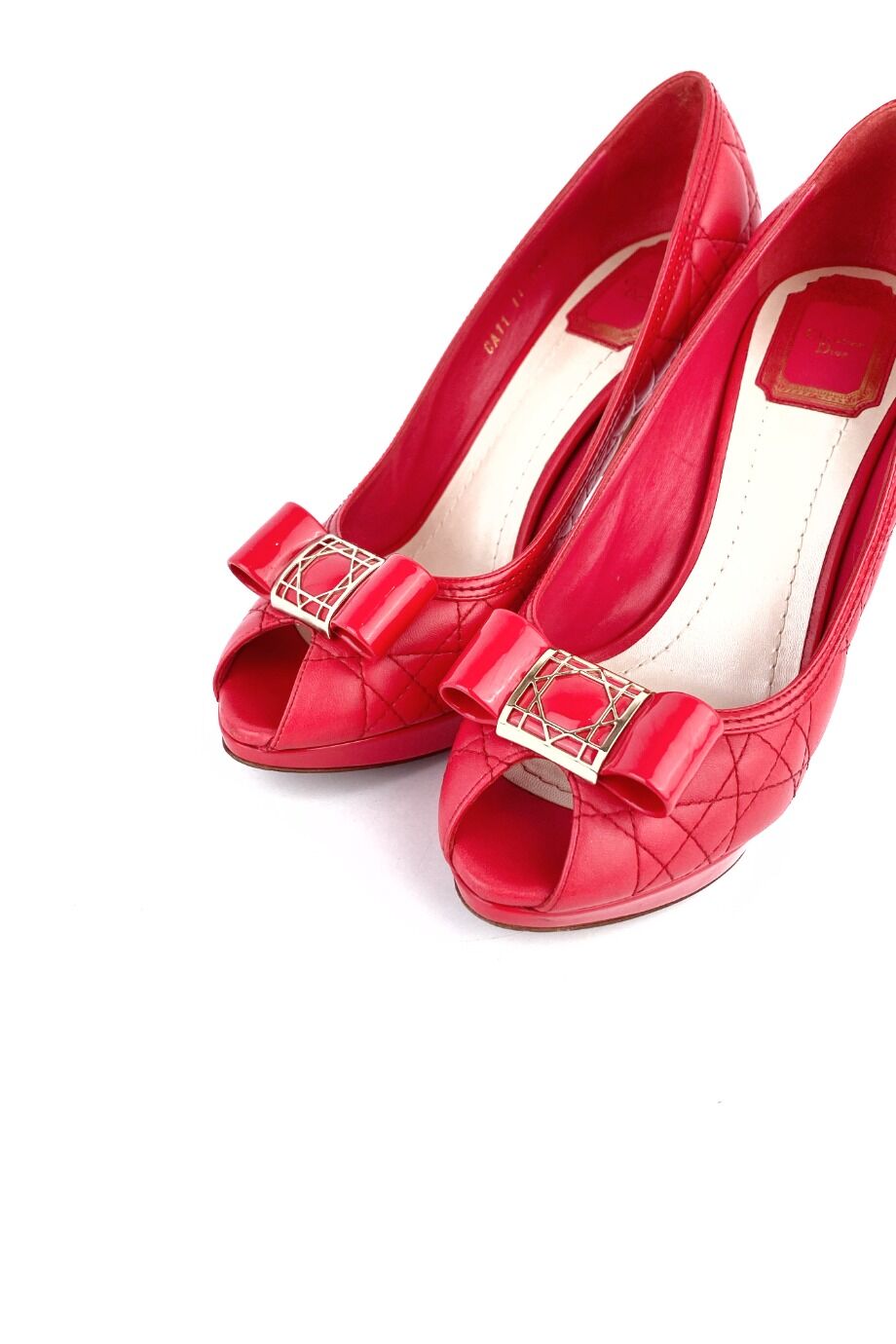 image 3 Стеганые туфли красного цвета с бантиками