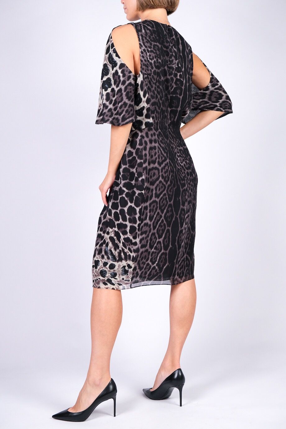 image 3 Шелковое платье в серый леопардовый принт
