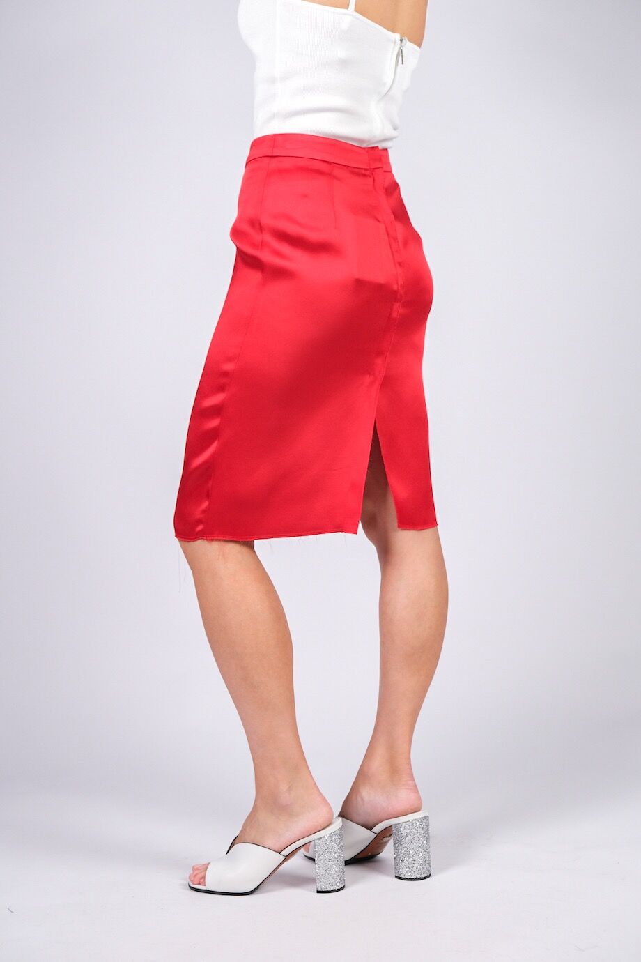 image 4 Сатиновая юбка красного цвета