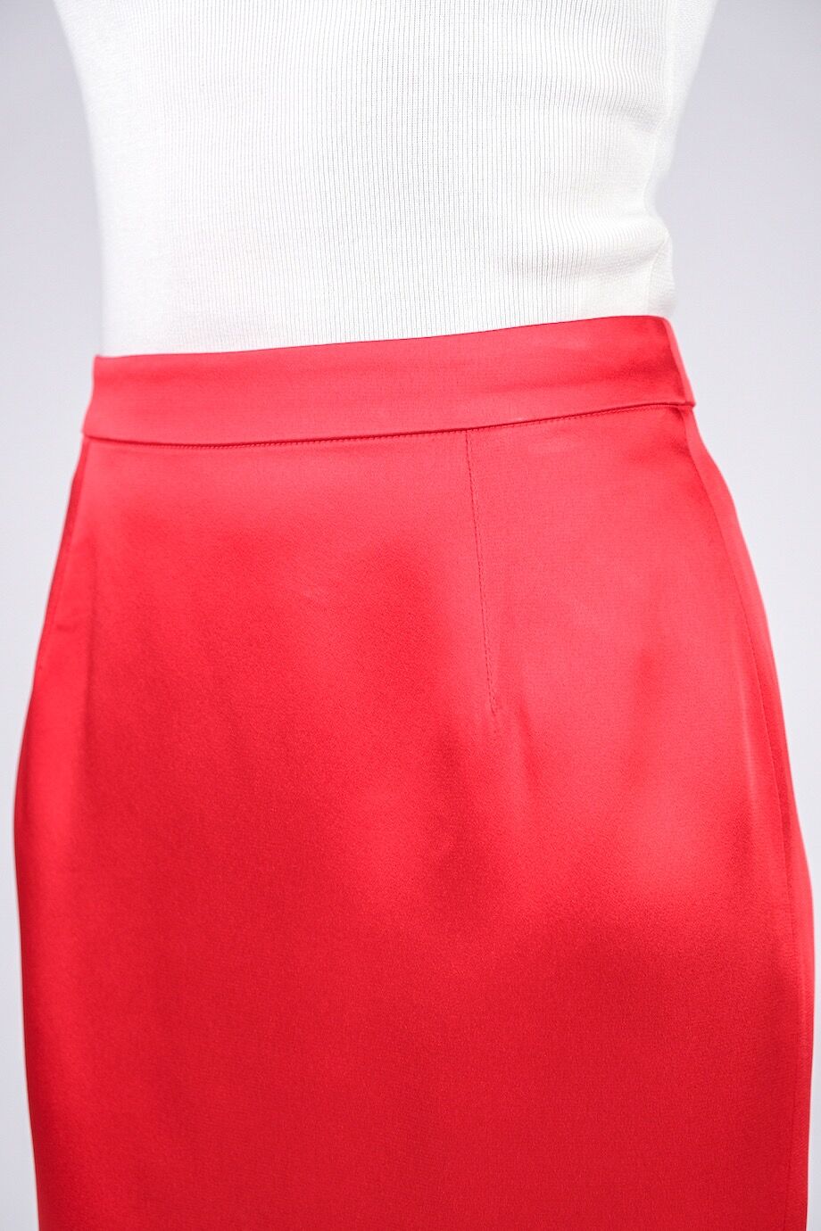 image 5 Сатиновая юбка красного цвета