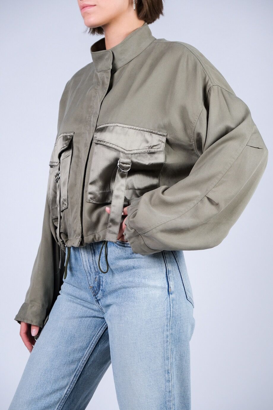 image 2 Куртка цвета хаки с накладными карманами