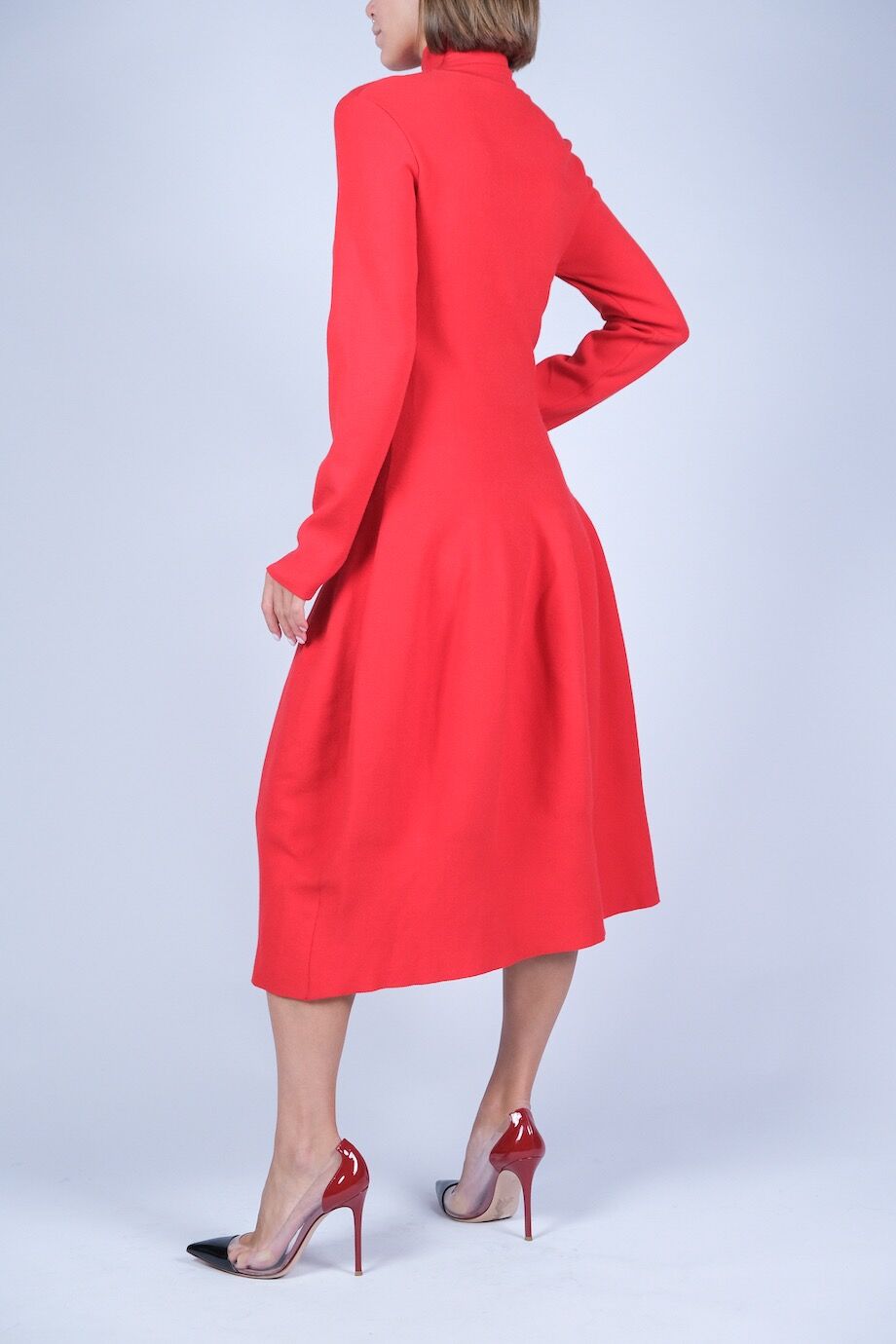 image 3 Платье красного цвета с длинным рукавом
