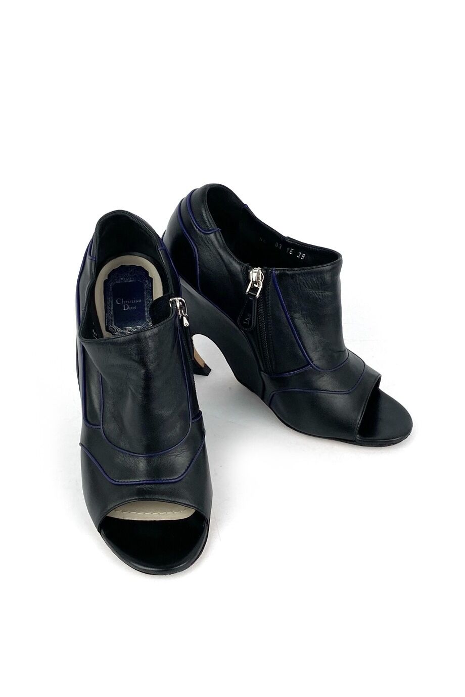 image 2 Ботильоны черного цвета с открытым носиком на фигурном каблуке