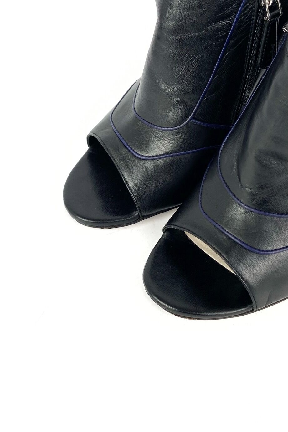 image 3 Ботильоны черного цвета с открытым носиком на фигурном каблуке