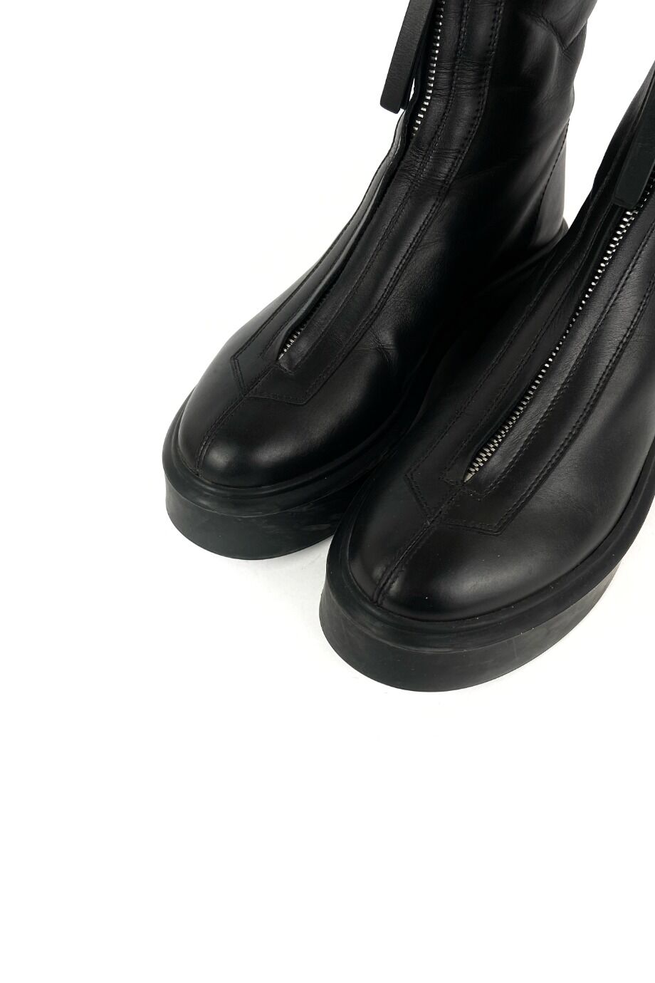 image 3 Ботинки черного цвета молнии