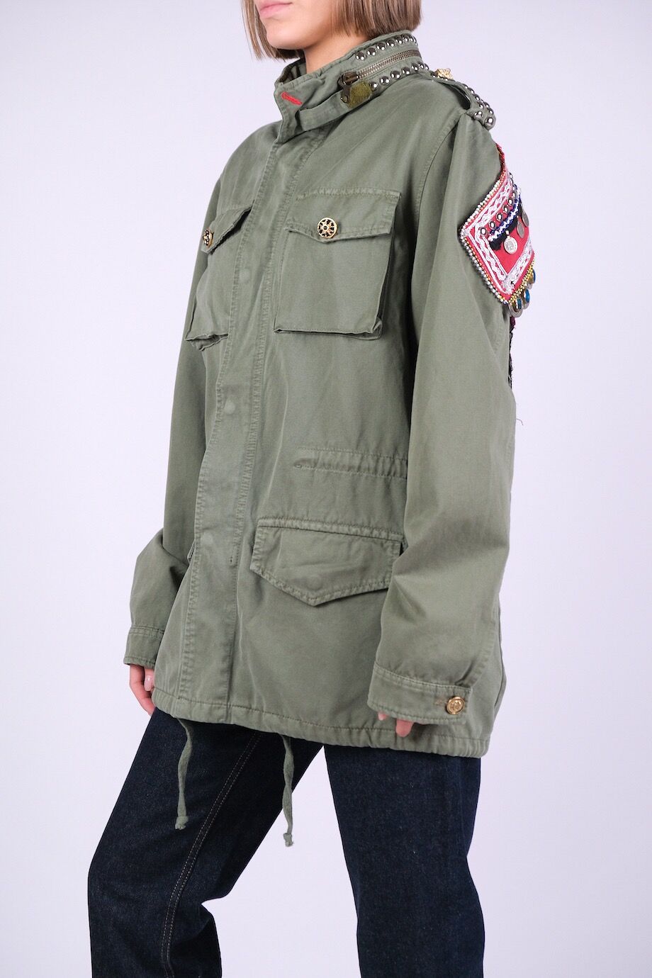 image 2 Куртка цвета хаки с декором и вышивкой