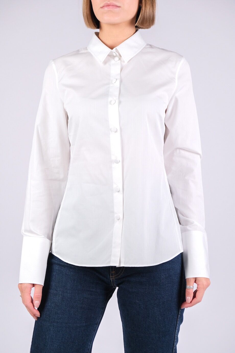 image 1 Рубашка белого цвета с широкими манжетами