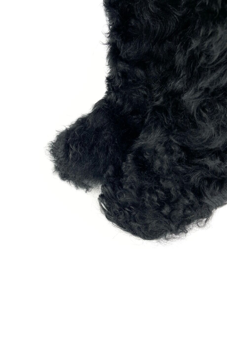 image 3 Сапоги из меха черного цвета