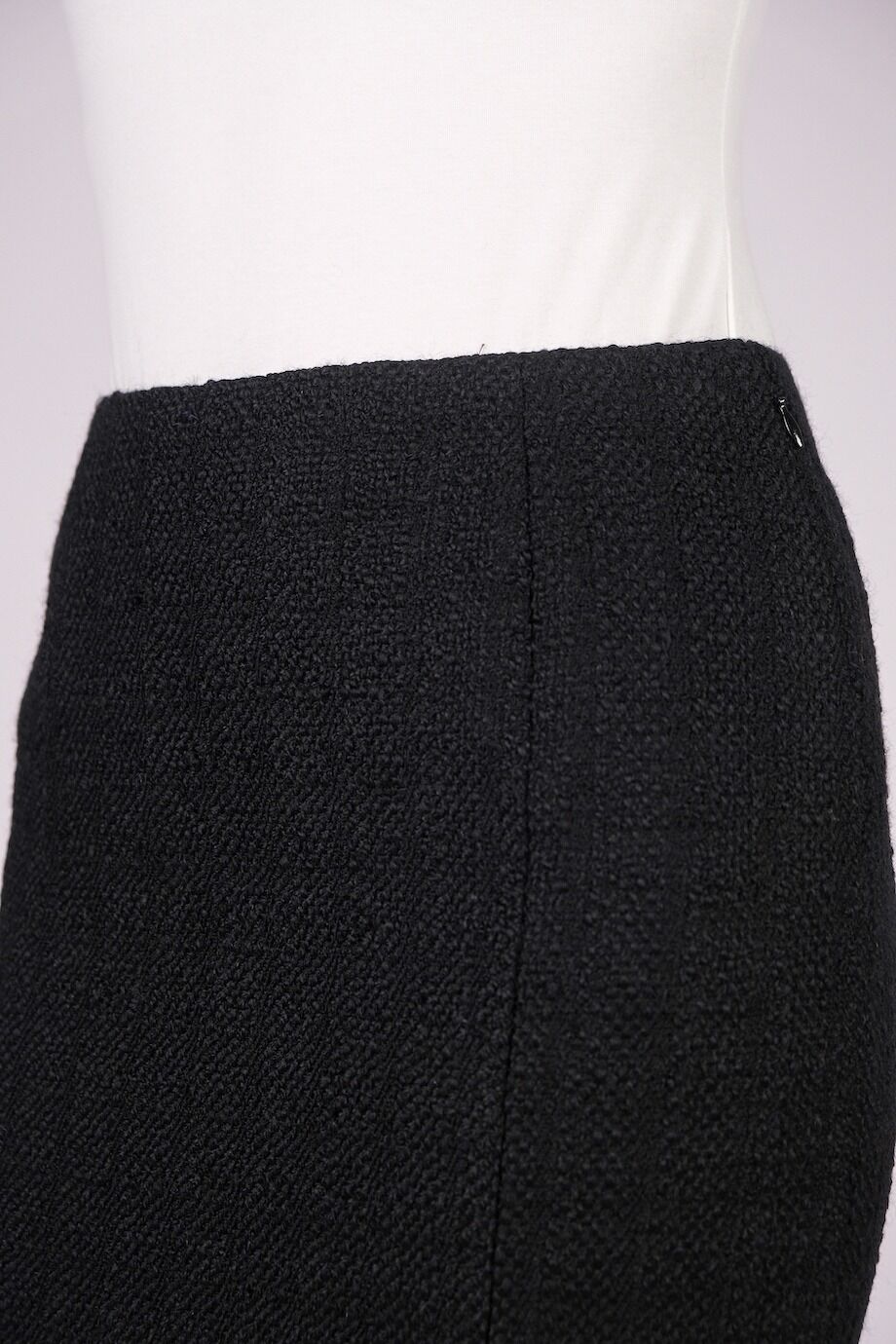 image 5 Твидовая юбка чёрного цвета с бахромой
