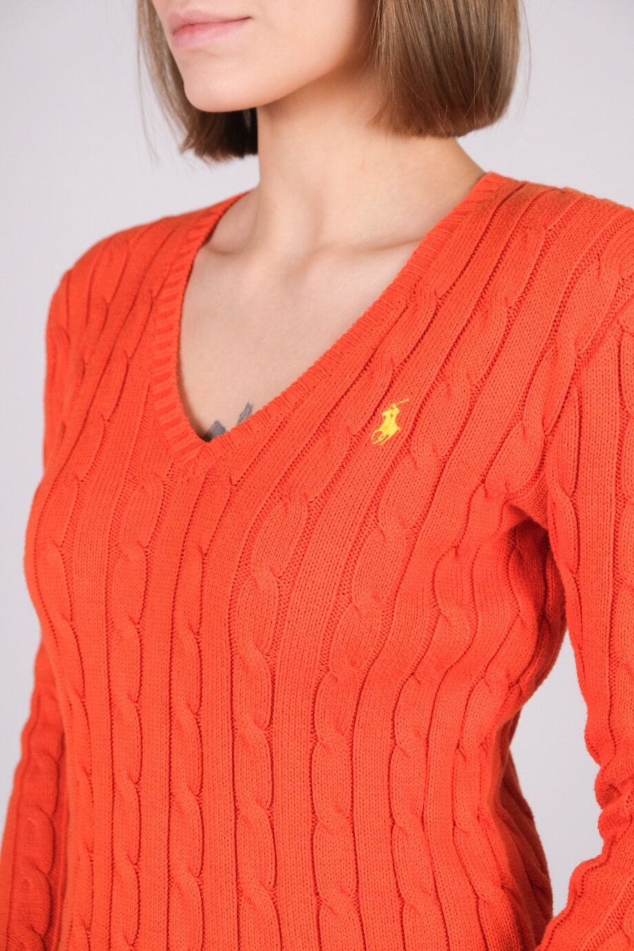 image 4 Джемпер оранжевого цвета с V-образным вырезом