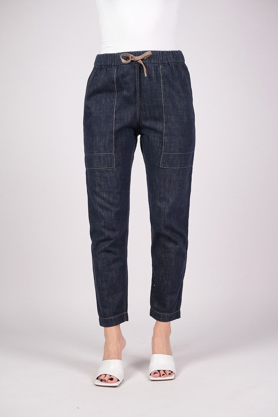 image 2 Джинсовые брюки темно-синего цвета на резинке